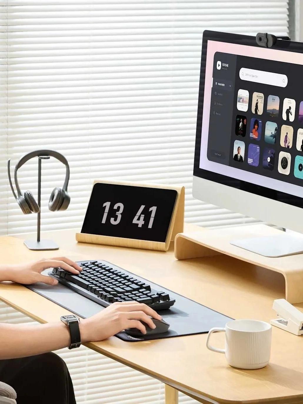 Клавиатура Logitech K868 механическая черный USB беспроводная BT/Radio (920-013912)