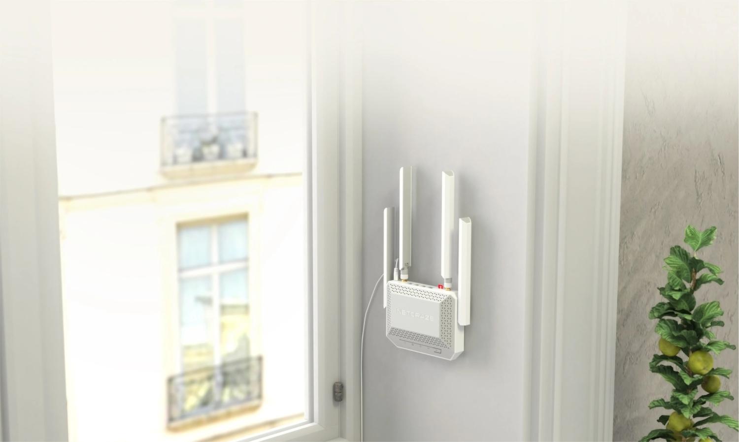 Роутер беспроводной Keenetic Netcraze Speedster 4G+ (NC-2911) AC1200 10/100/1000BASE-TX/4G cat.6 белый