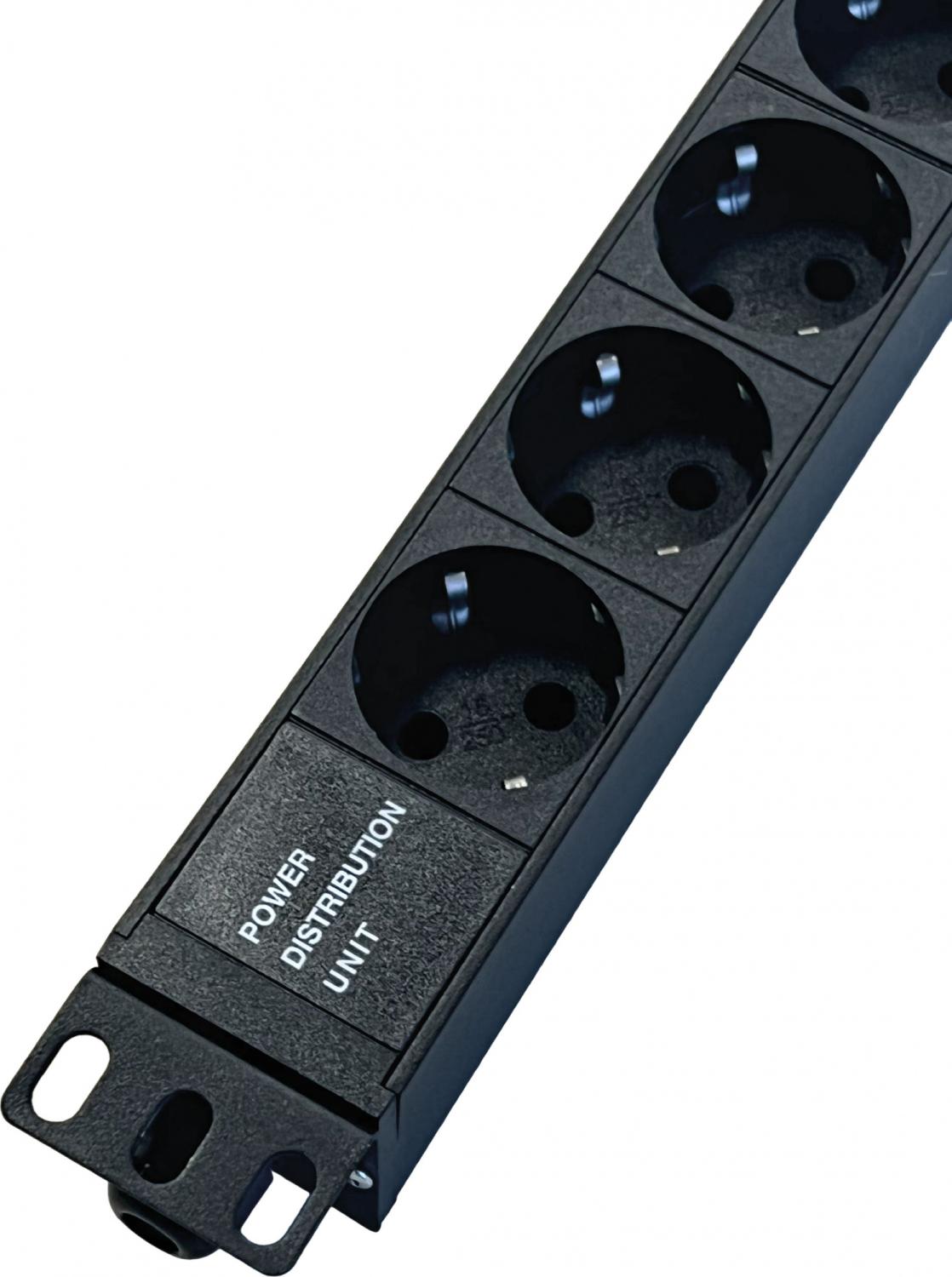 Блок распределения питания NTSS NTSS-PDU-DA2037 гор.размещ. 9xSchuko базовые 16A клеммная колодка